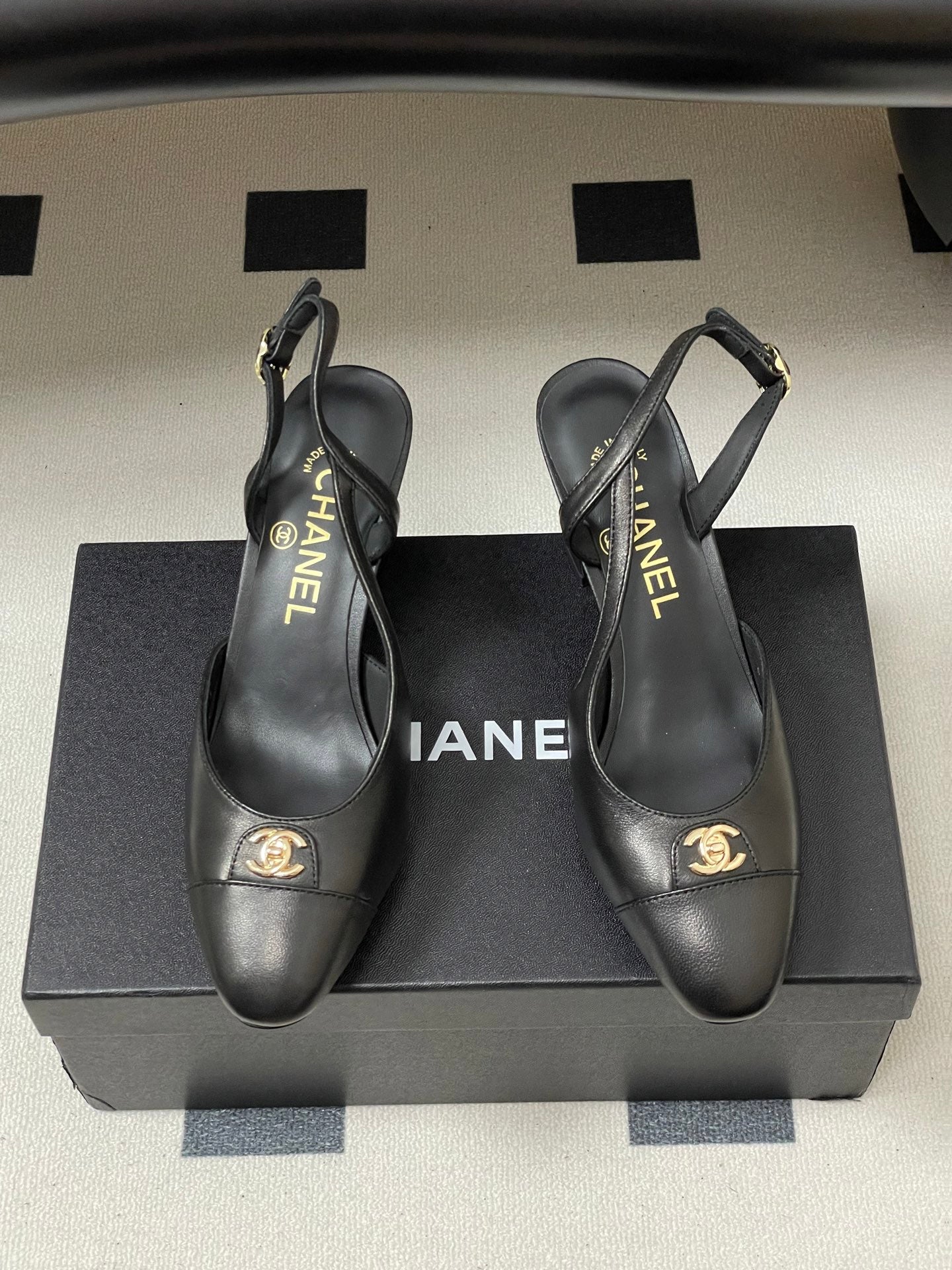 Chanel 25 Slingback 50mm Black Lambskin 473218
