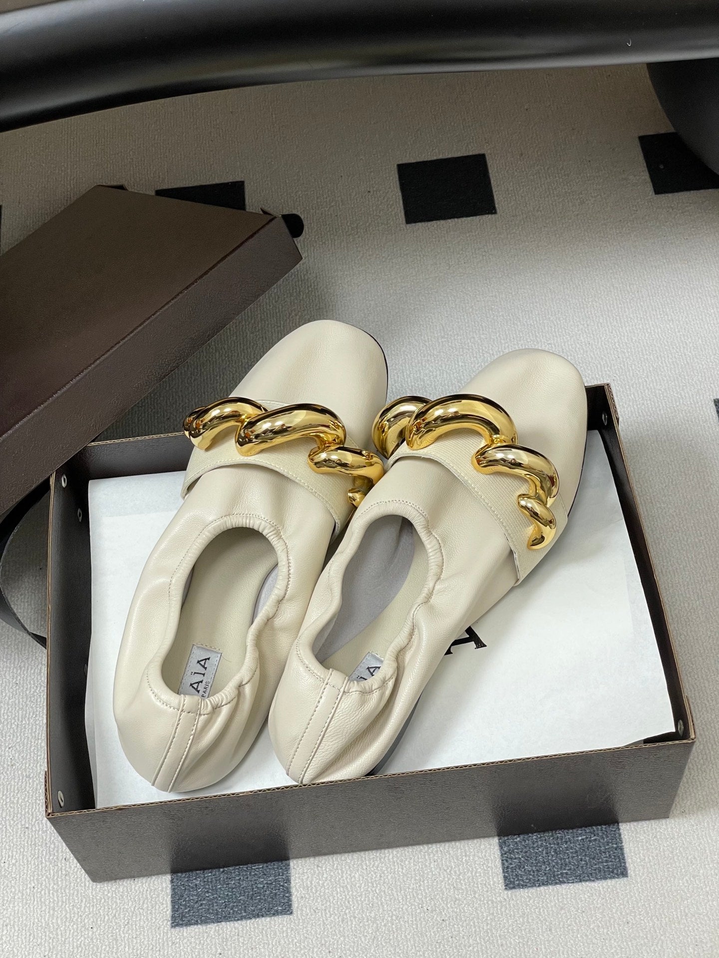 Alaia 2026 Ballet Flats Gold Jewel Lambskin 777389
