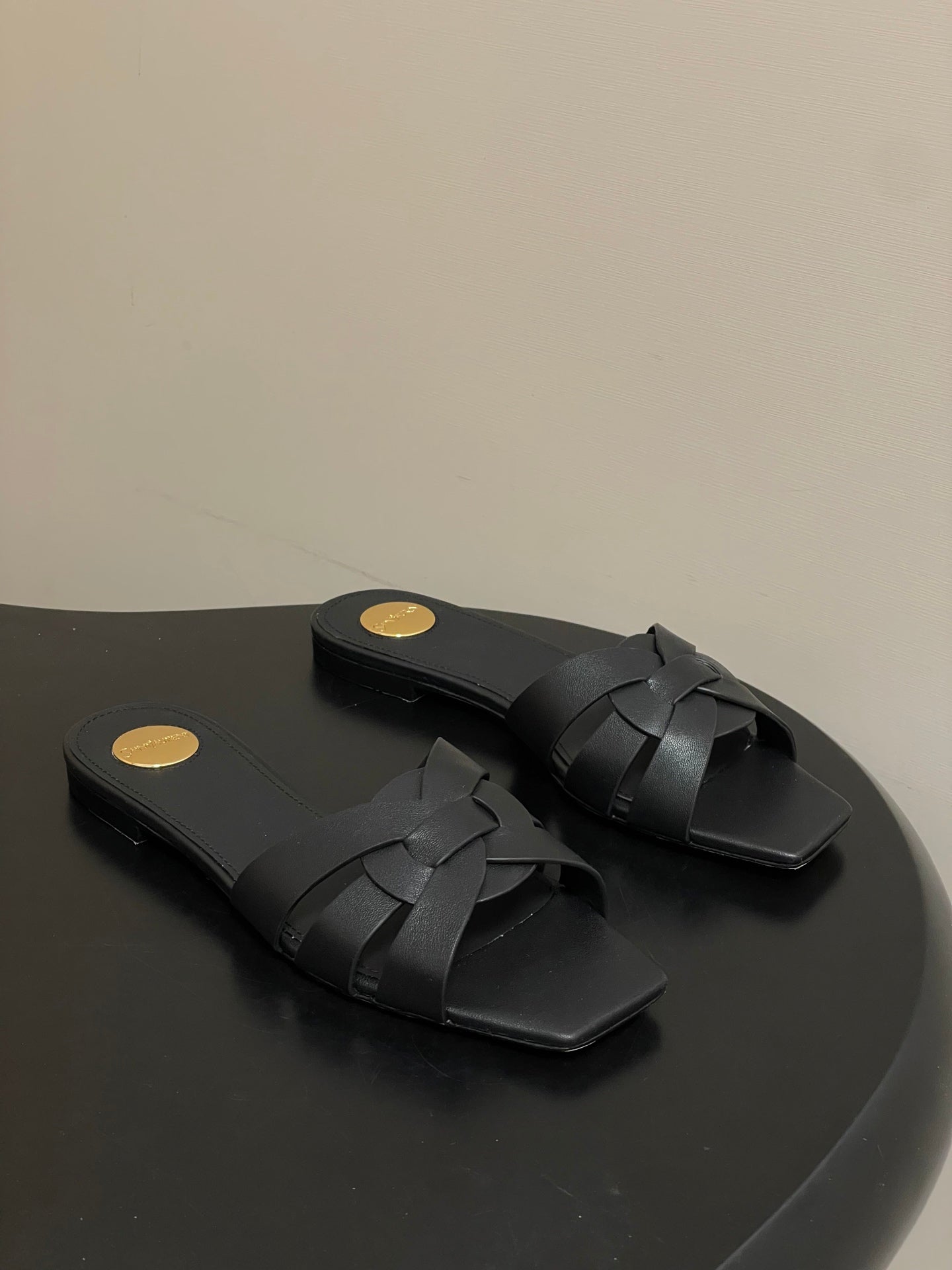 YSL 26ss Melody Stiletto Flat Slippers Calfskin