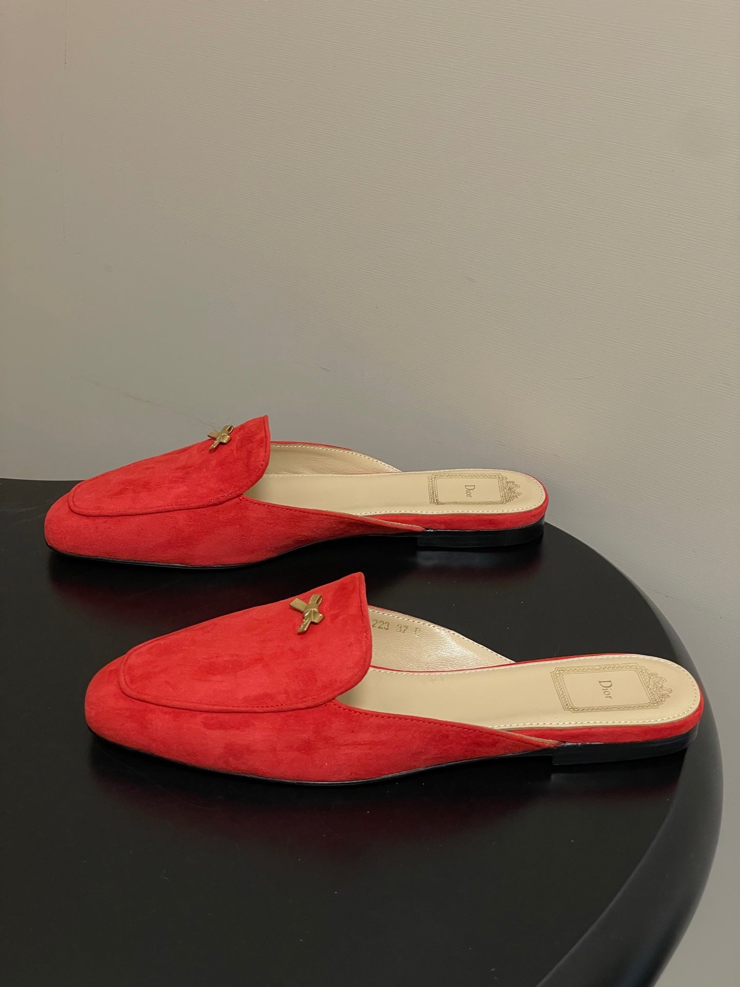 CD 26 Bow Mules Red Beige Suede Cowhide 632591