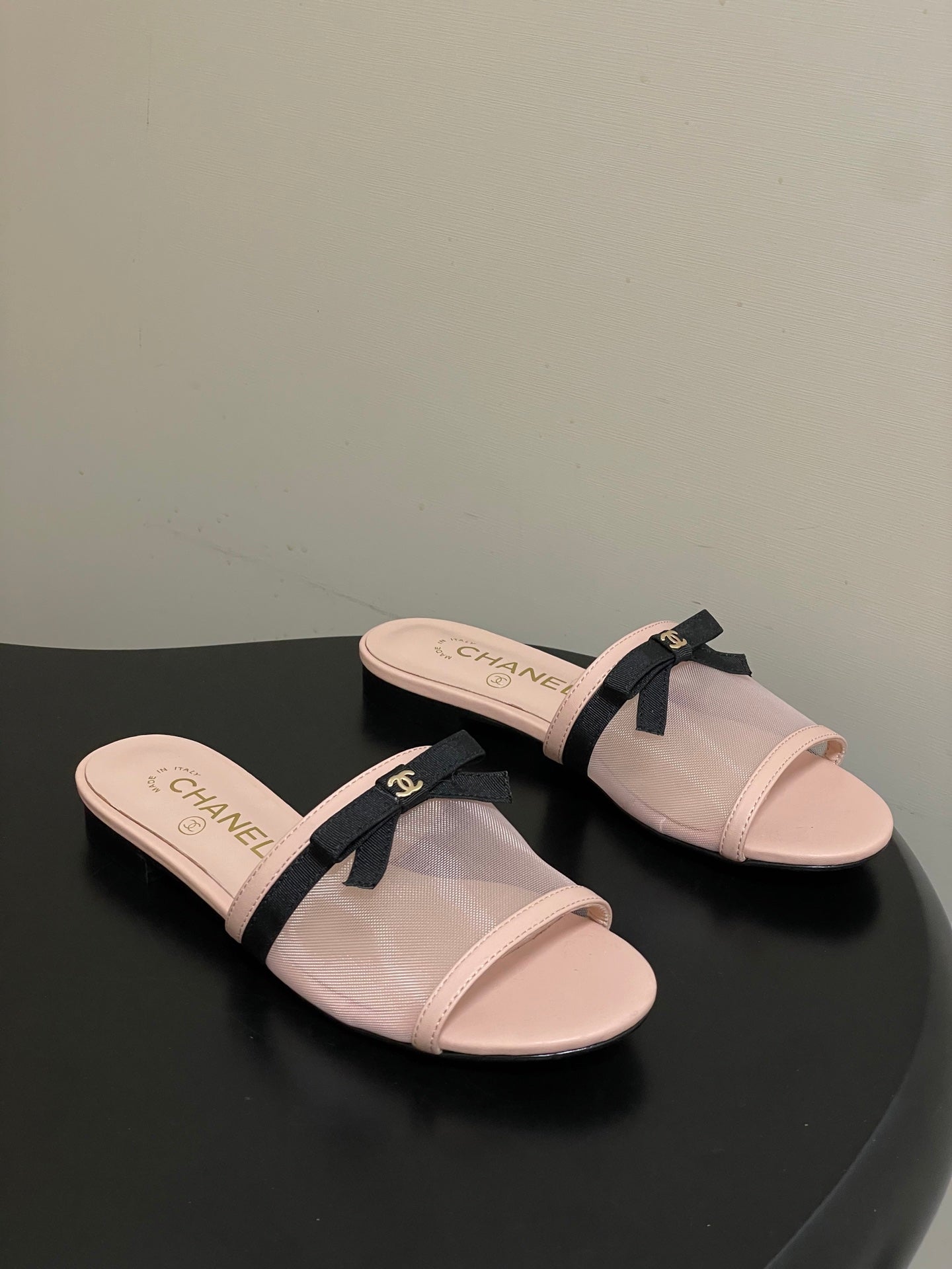 CC 2026 Sandal Bow Mesh Calfskin