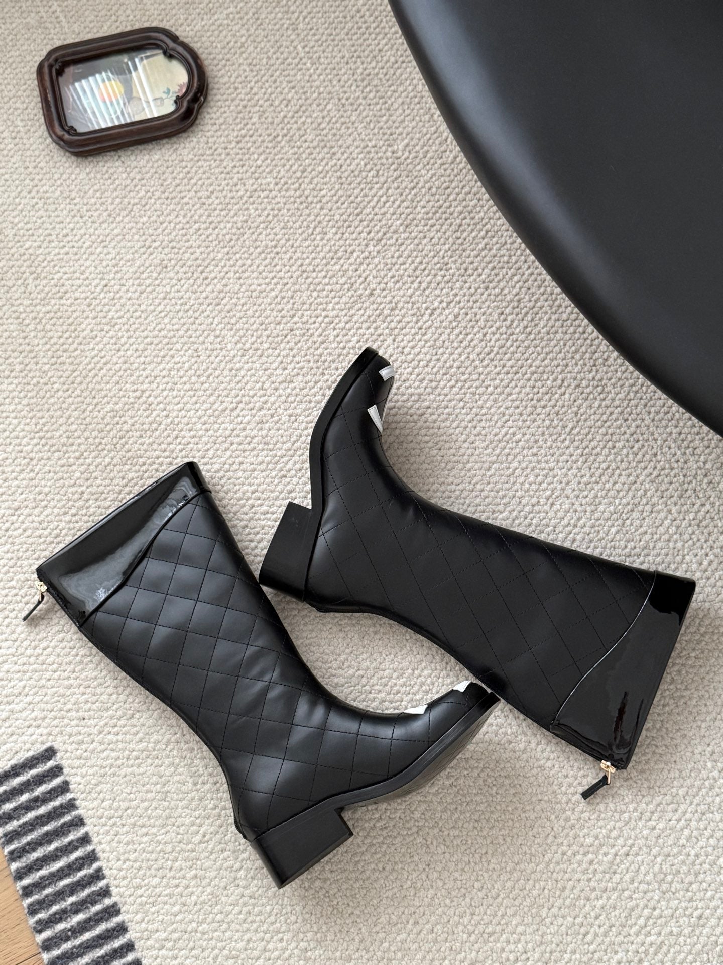 CC 2025 Vintage Cambon Mid-Calf Boots Black White Cowhide 550637