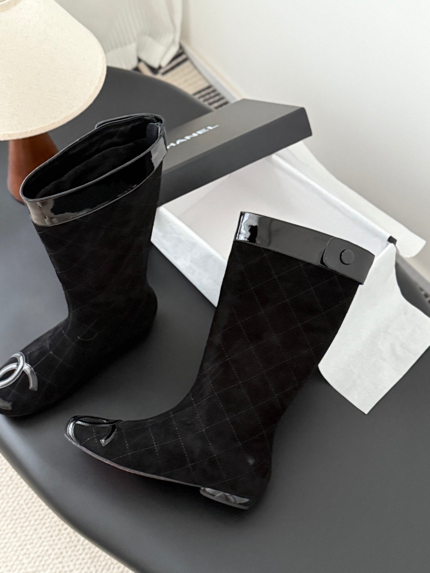 CC 2025 Vintage Cambon Mid-Calf Boots Black Suede Patent Leather 550641