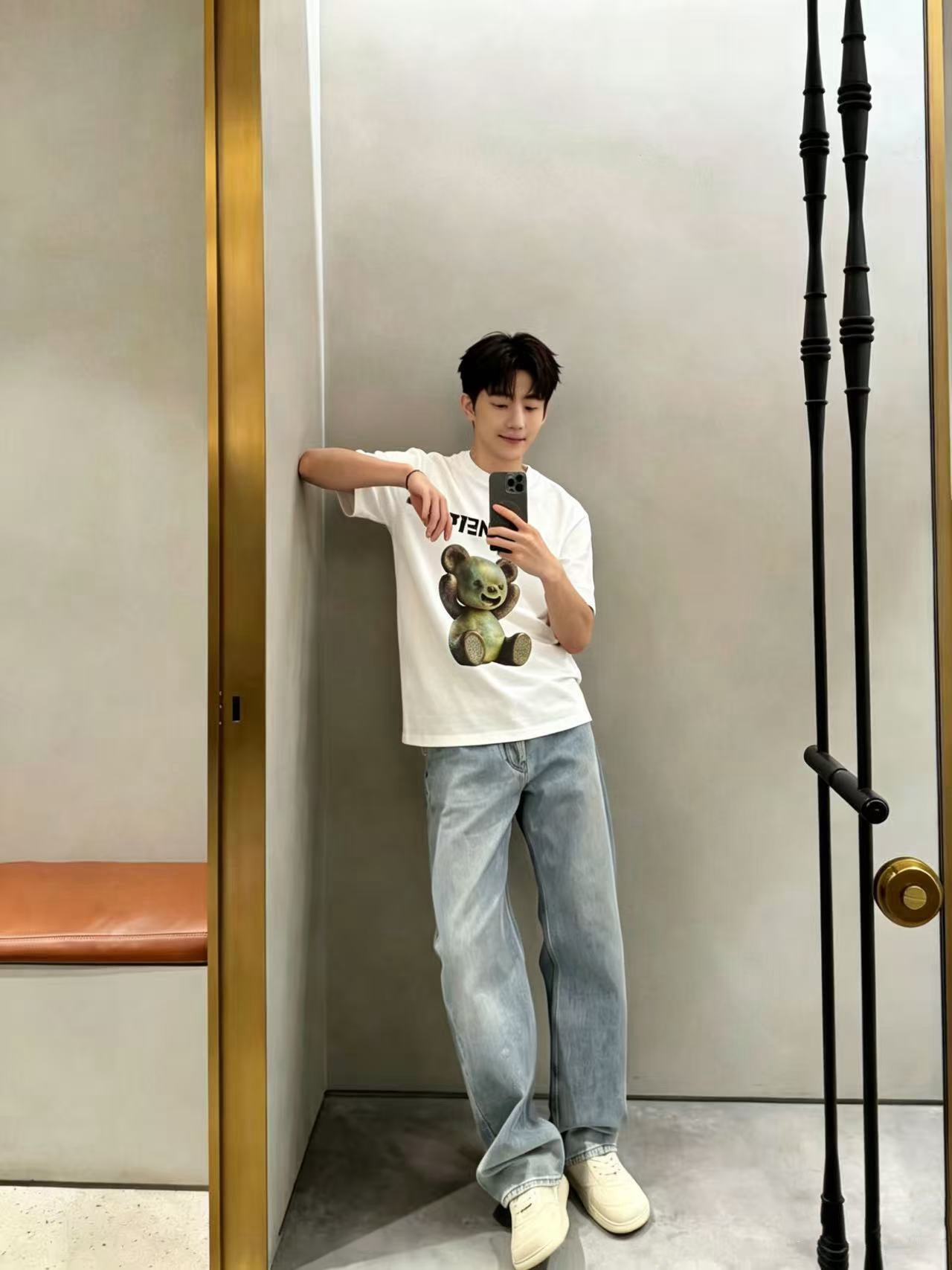 Fendi 2026 Men's Short-Sleeve T-Shirt Cotton 826195