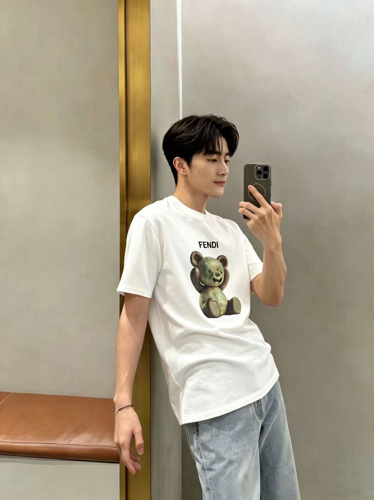 Fendi 2026 Men's Short-Sleeve T-Shirt Cotton 826195