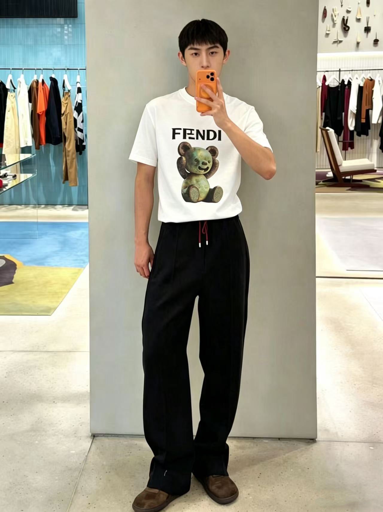 Fendi 2026 Men's Short-Sleeve T-Shirt Cotton 826195