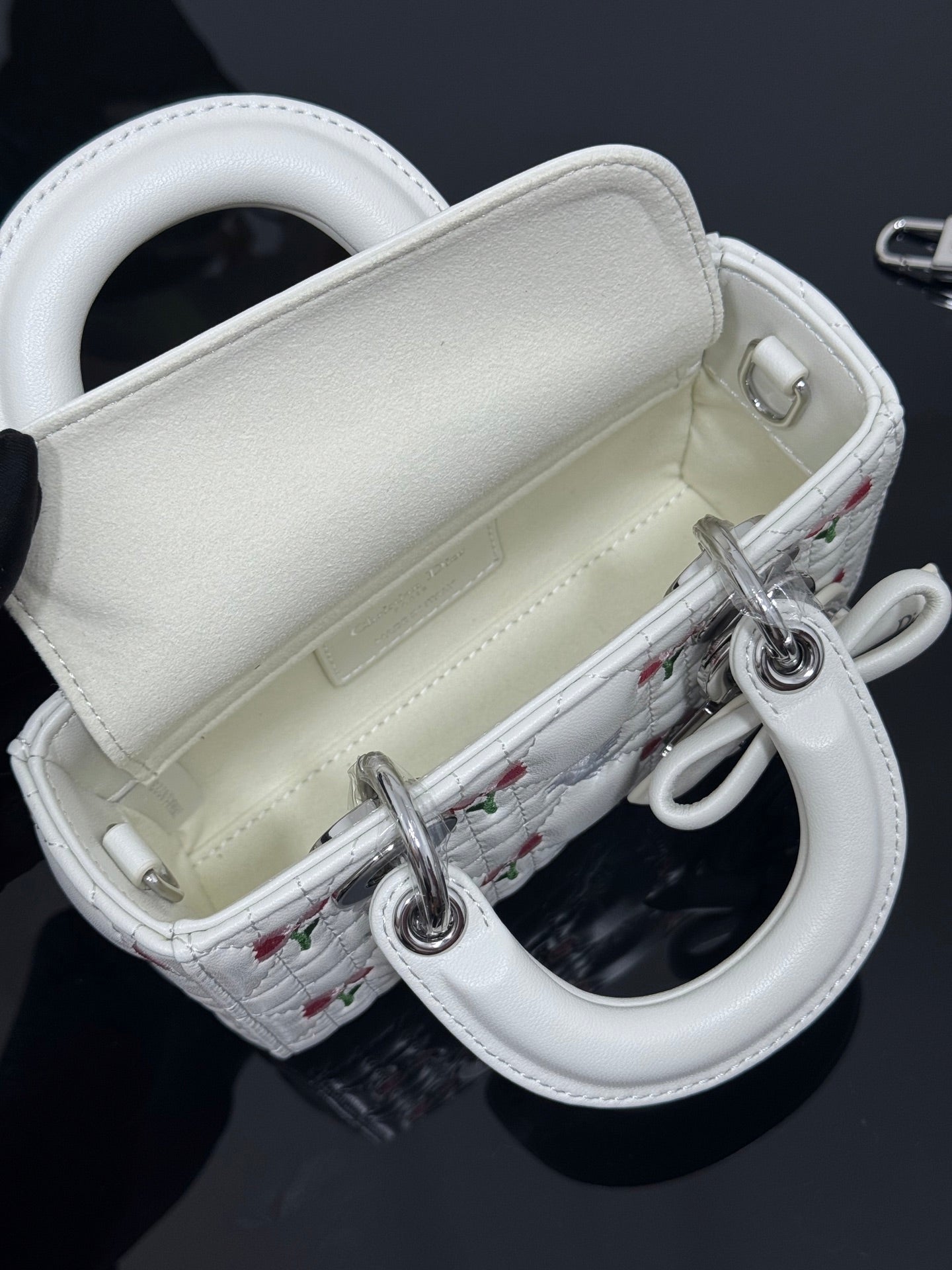Dior 2026 Lady D-Joy Micro 16cm White Lambskin 158851