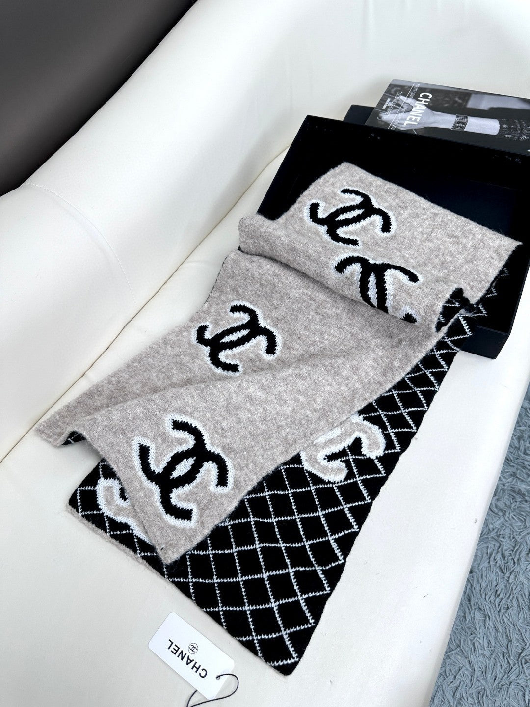 CC Scarf 185 CM In Black Mix Grey Cashmere Wool  370376