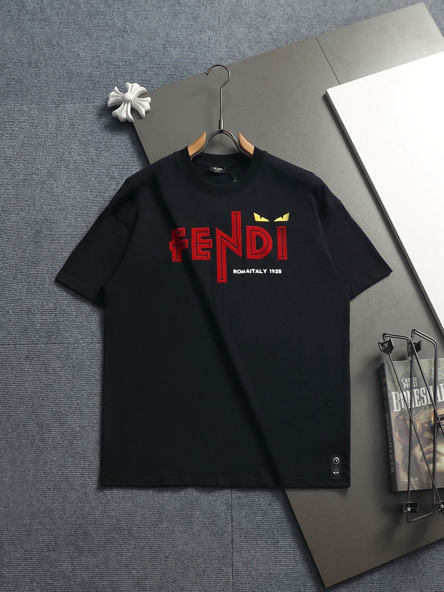 Fendi 2026 Men's Short Sleeve T-Shirt 829800
