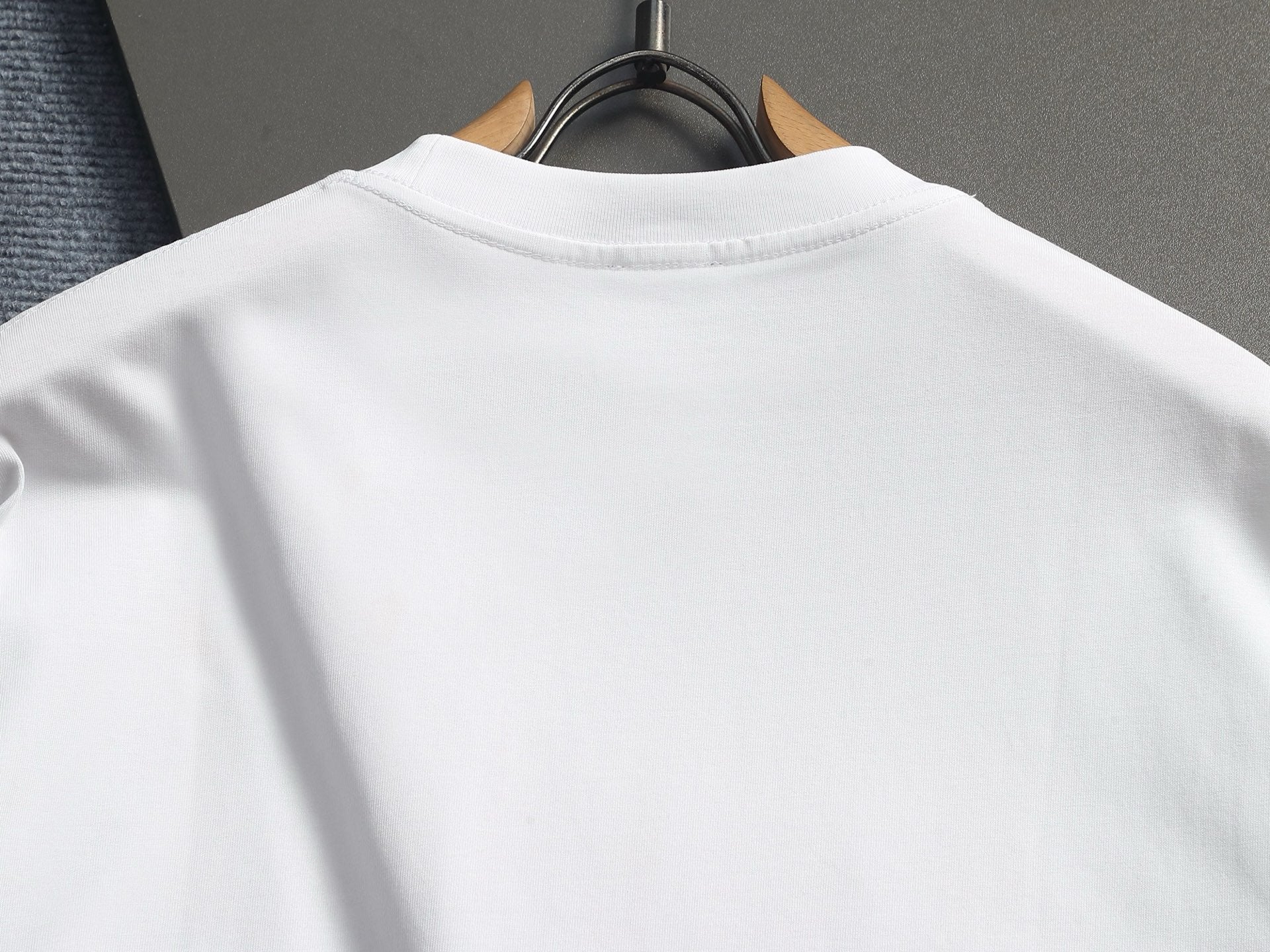 Fendi 2026 Men's Short Sleeve T-Shirt 829800