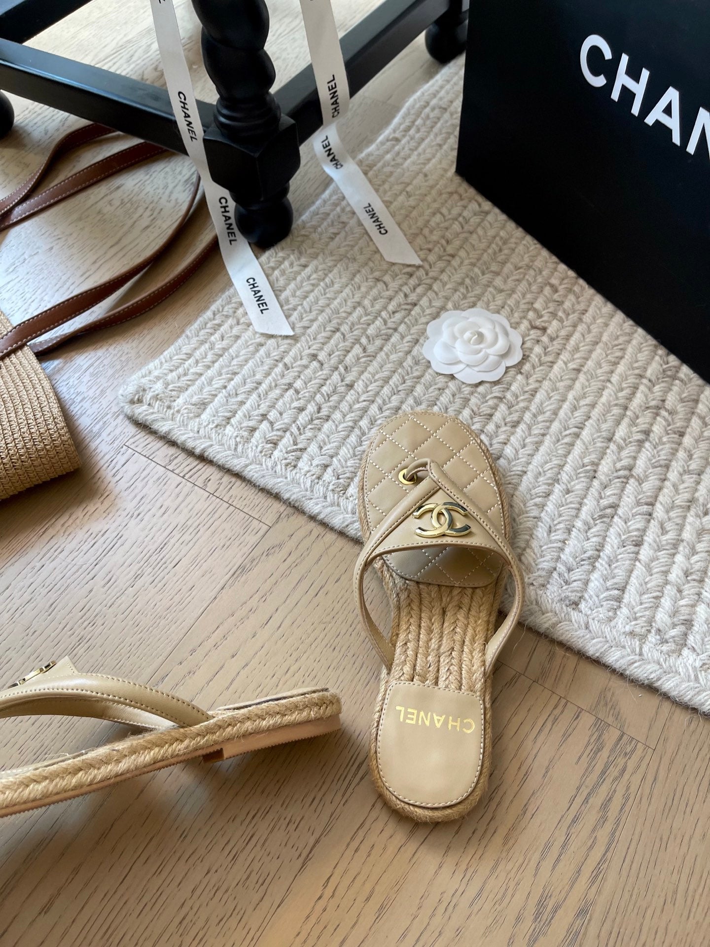 CC 25 Flip Flop Sandals Calfskin Espadrilles