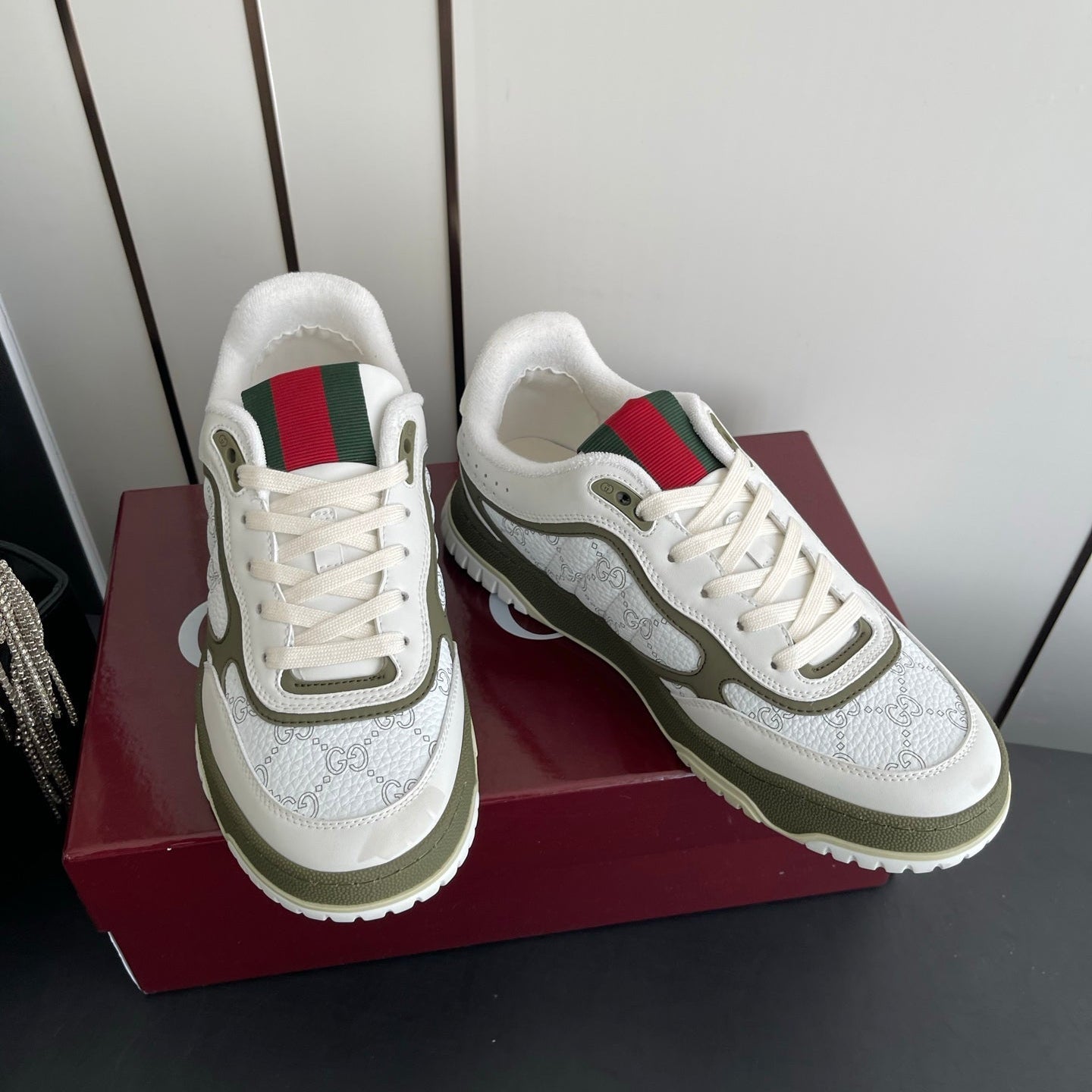 GG 26 Couple Sneakers White Olive Green Cowhide 631677