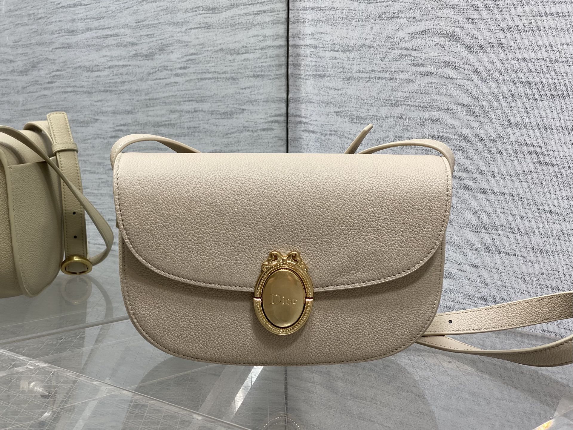 Dior 2026 Médaillon Flap Bag 23cm Grained Calfskin