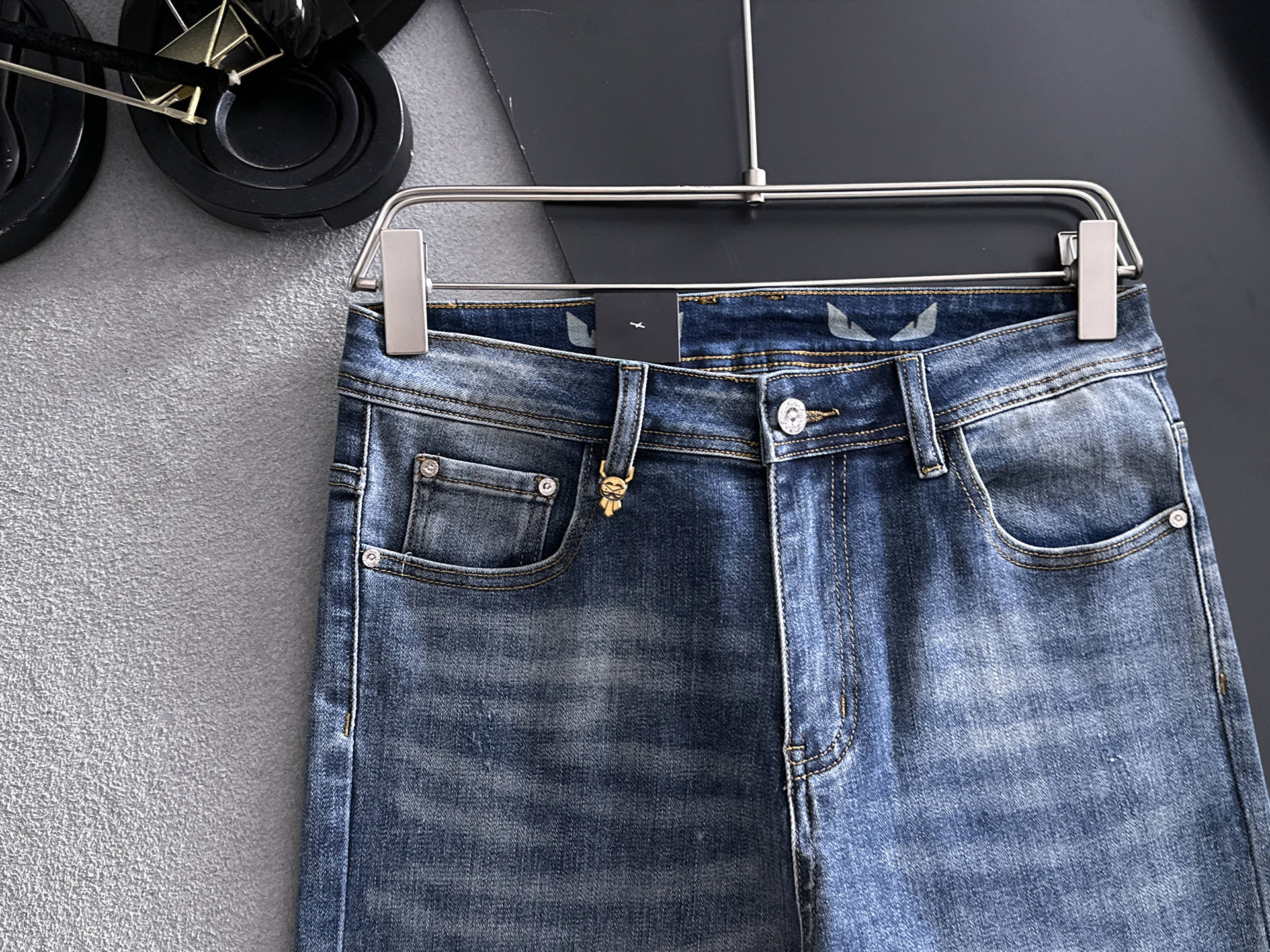 Fendi 2026 Men's Jeans Blue Denim 802138