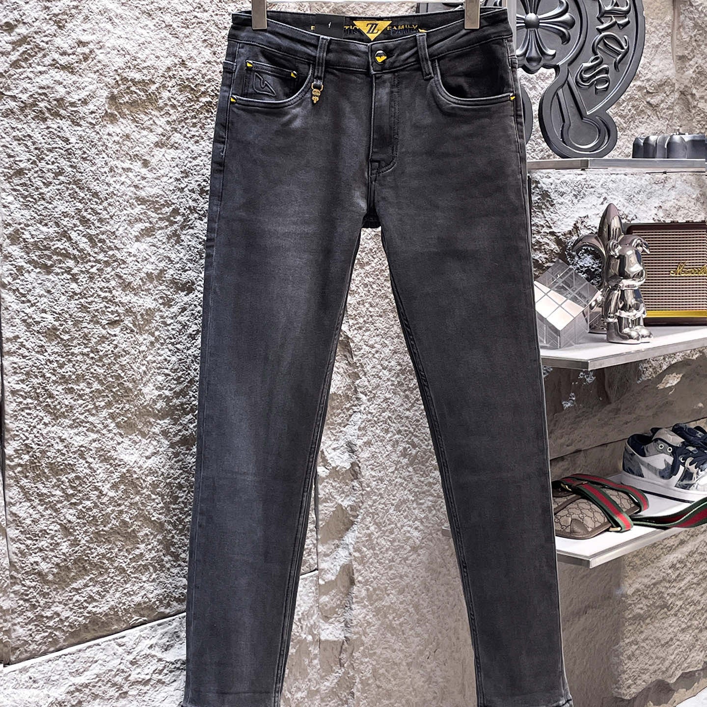 Fendi 2026 Men's Jeans Black Denim 804378