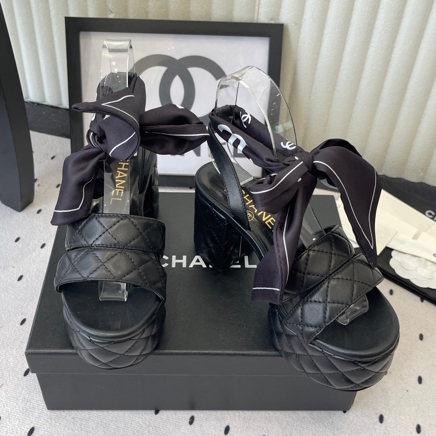 CC 26s Platform Sandals 75 Black Sheepskin 650087