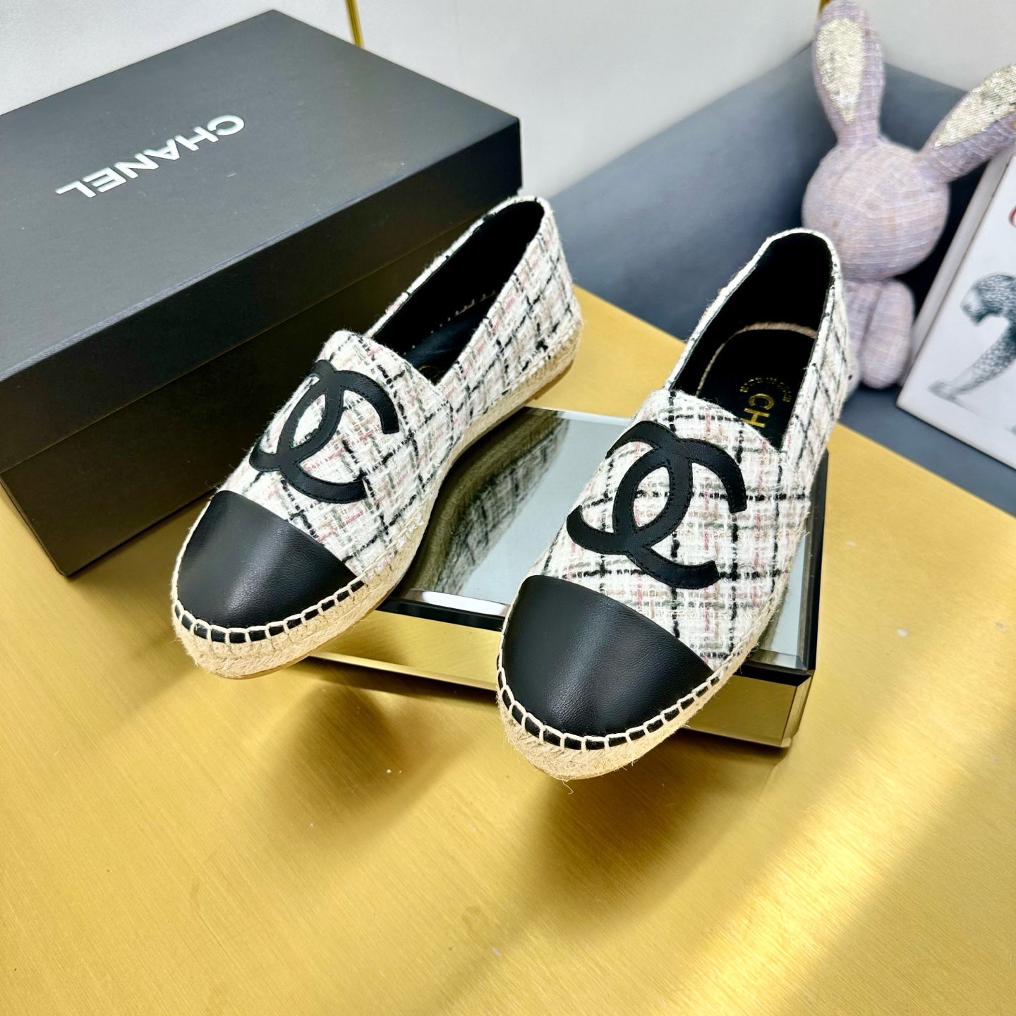 CC 25s Slipâ€“on Espadrilles White Moss Green Tweed 297820