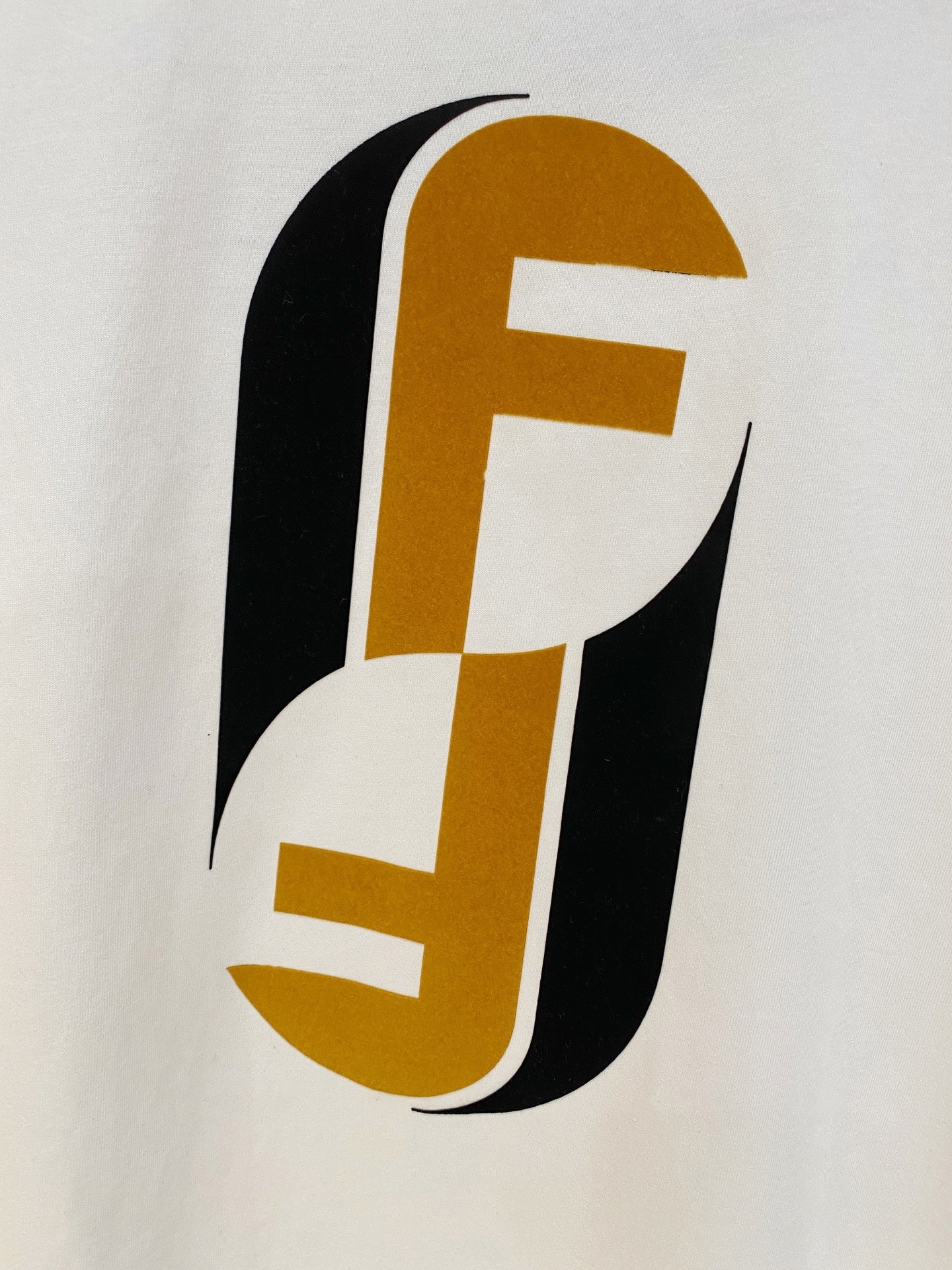 Fendi 2026 Men's Short-Sleeve T-Shirt Cotton 737247