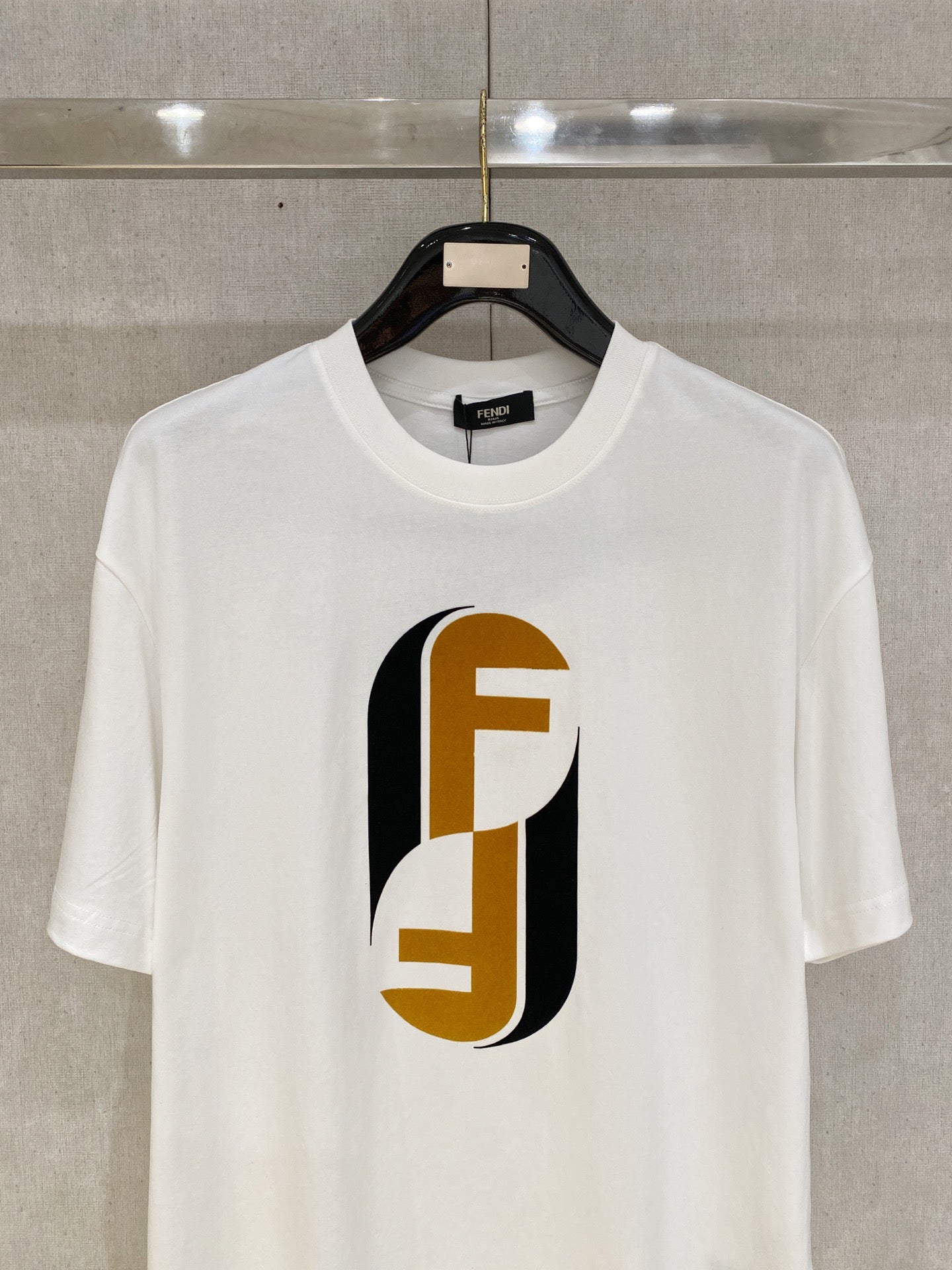 Fendi 2026 Men's Short-Sleeve T-Shirt Cotton 737247