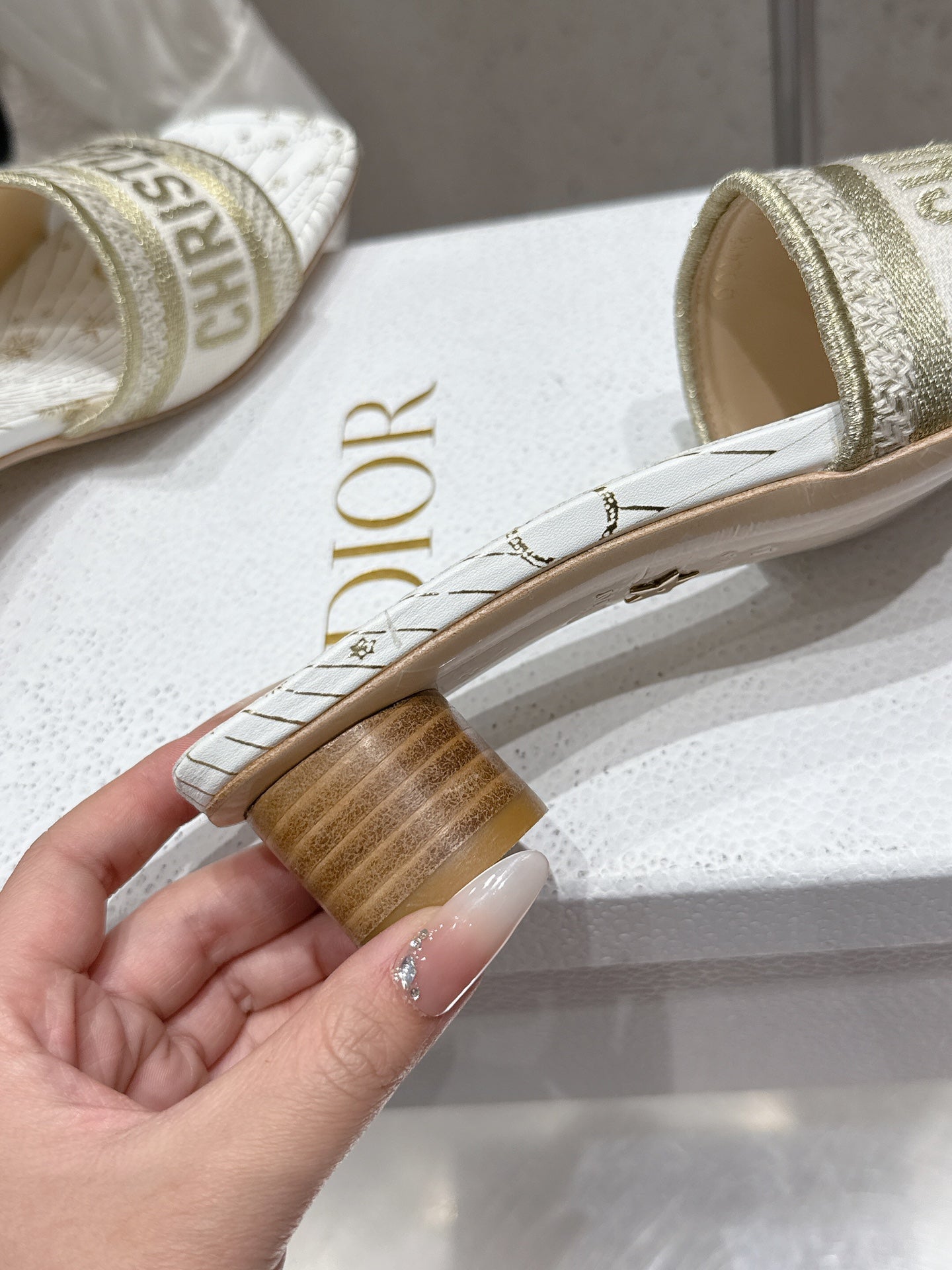 CD 26s Embroidered Flat Slippers White Gold Canvas Leather 636394
