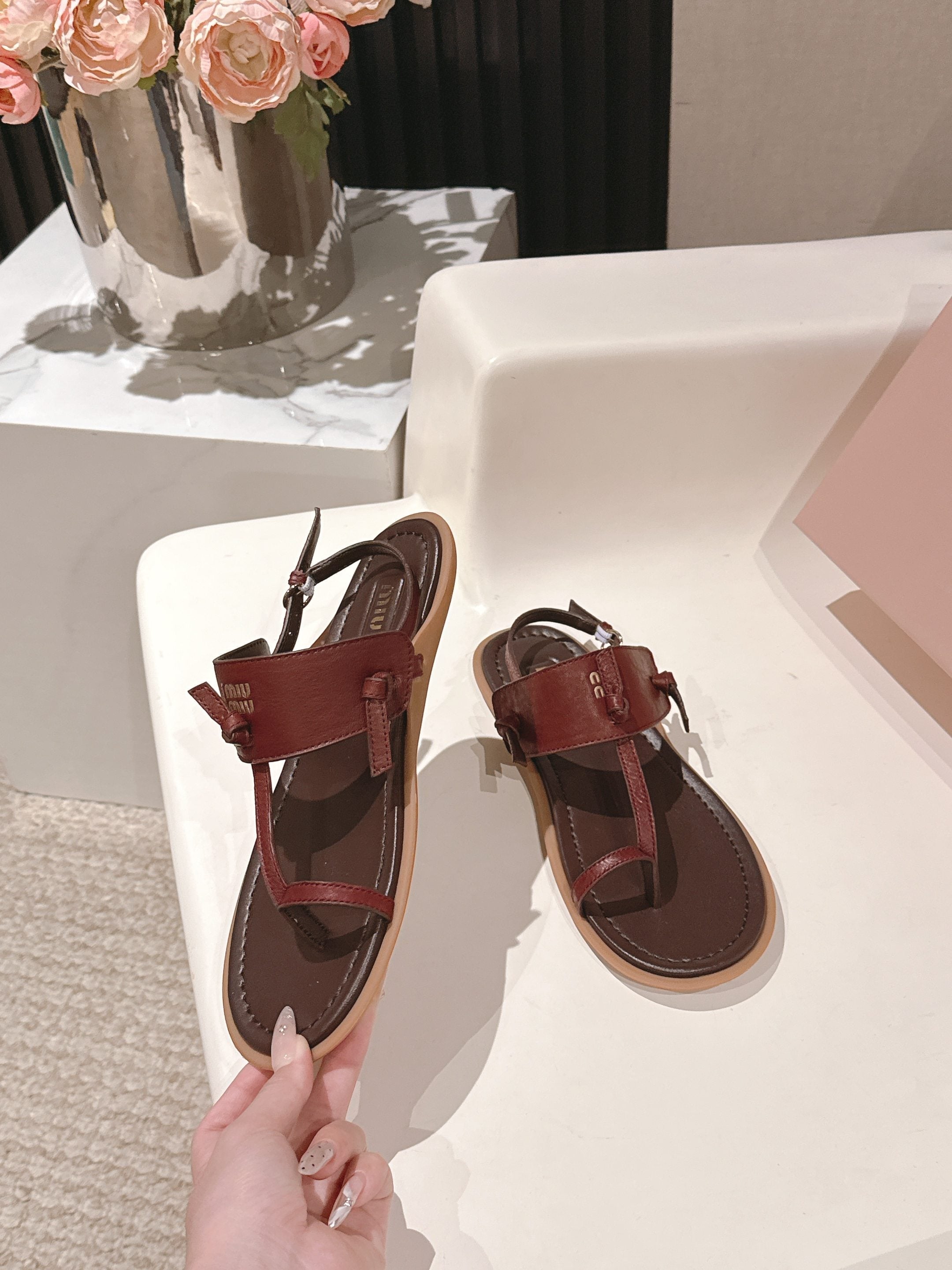 Miu Miu 2026 Sandal with Strap Leather 620680