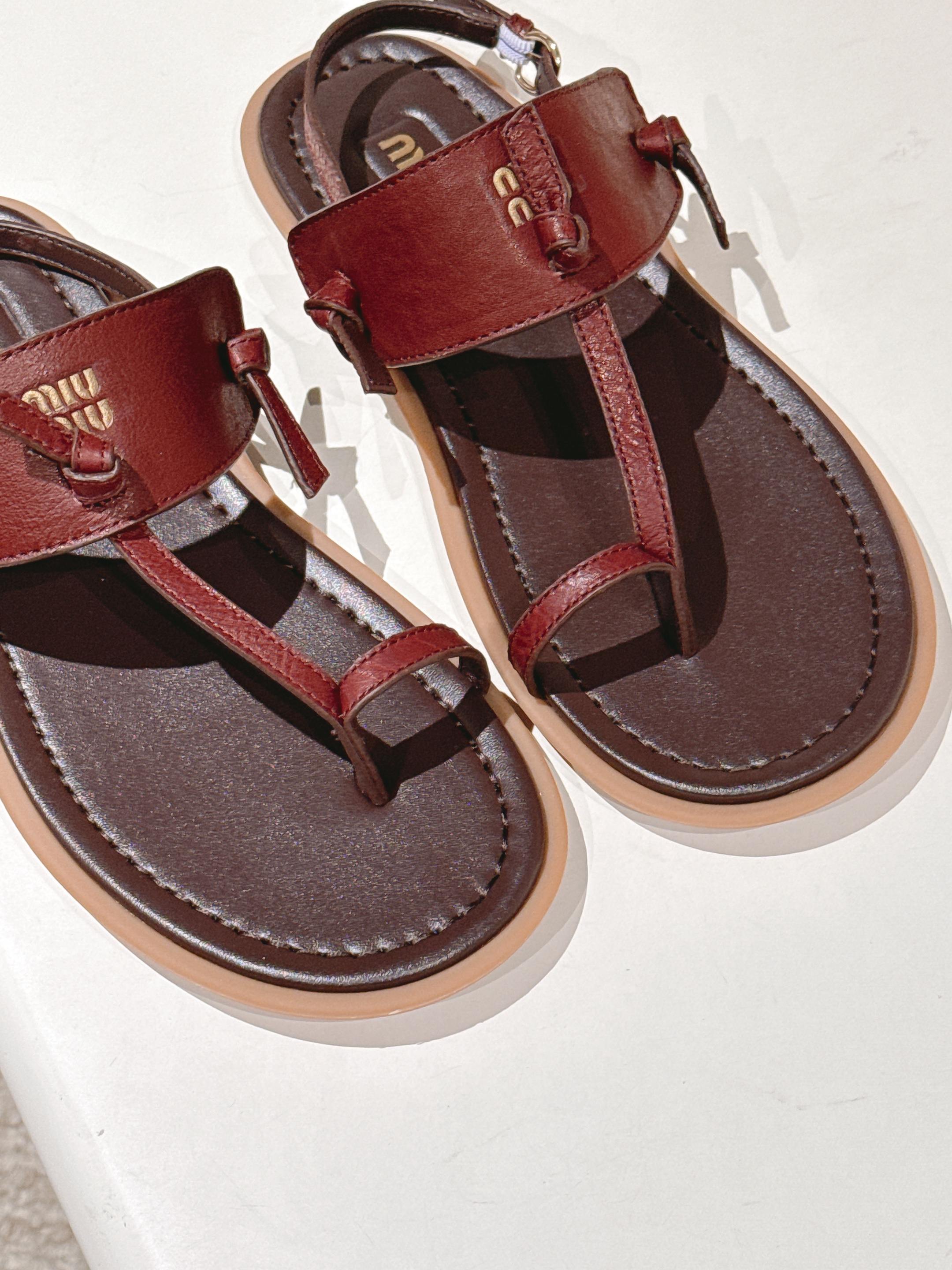 Miu Miu 2026 Sandal with Strap Leather 620680
