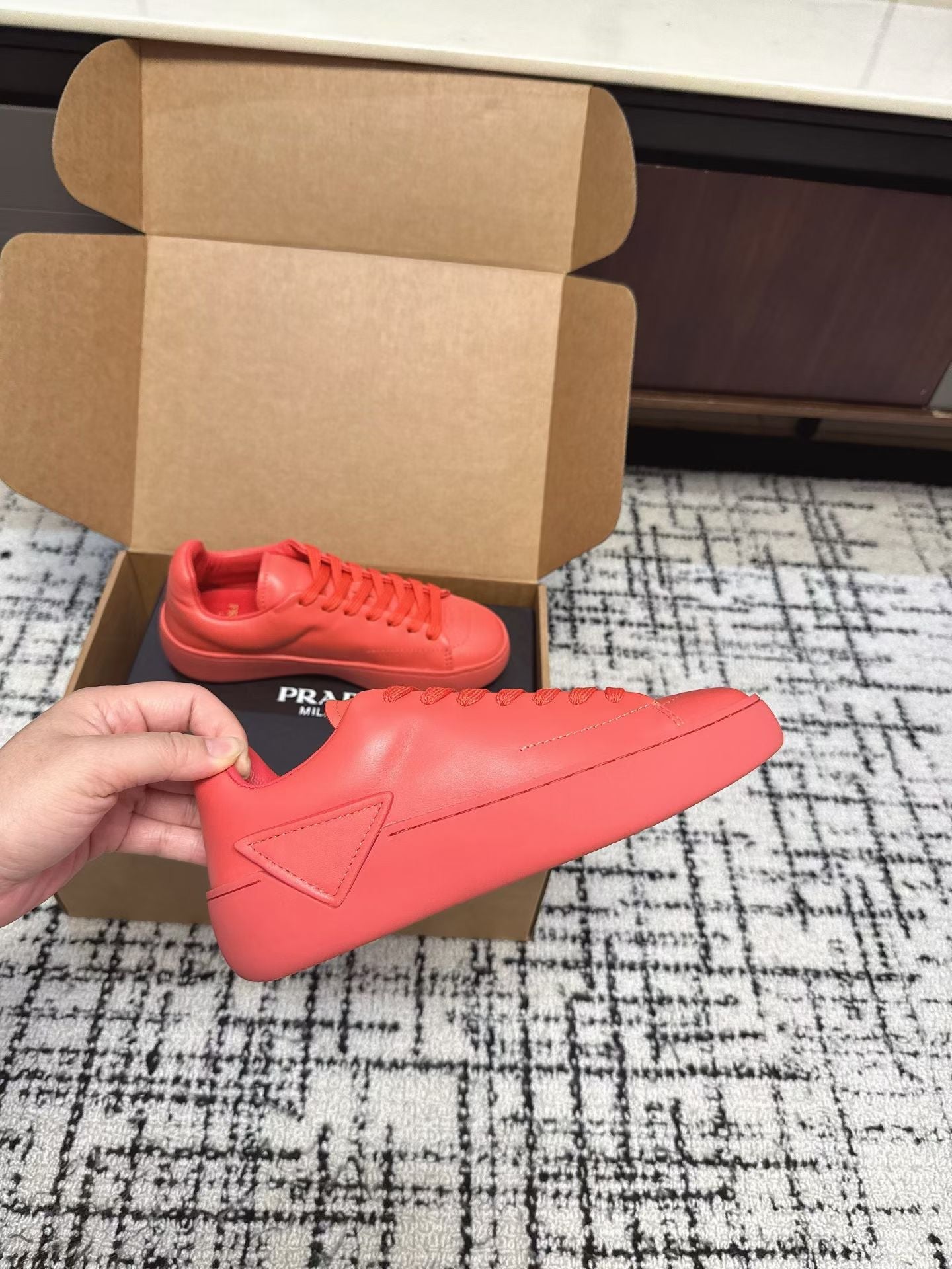 Prada 2026 Sneaker Calfskin 856093
