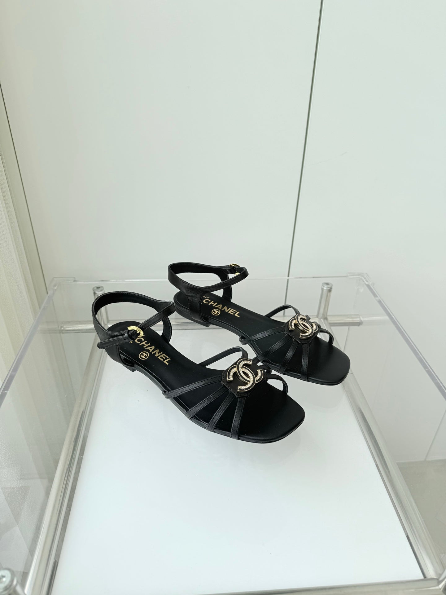 Chanel 2026 Slingback Flat Sandals Leather Sheepskin 823412