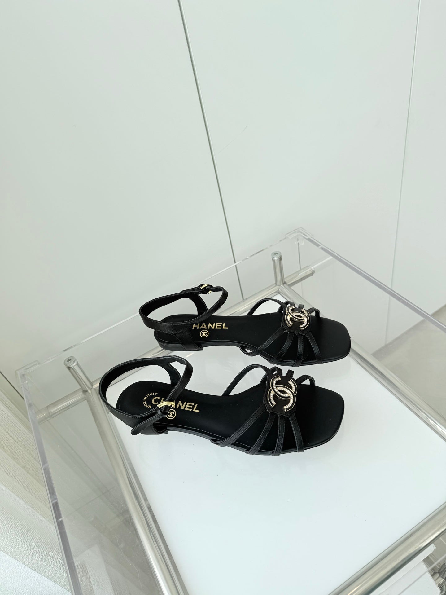 Chanel 2026 Slingback Flat Sandals Leather Sheepskin 823412