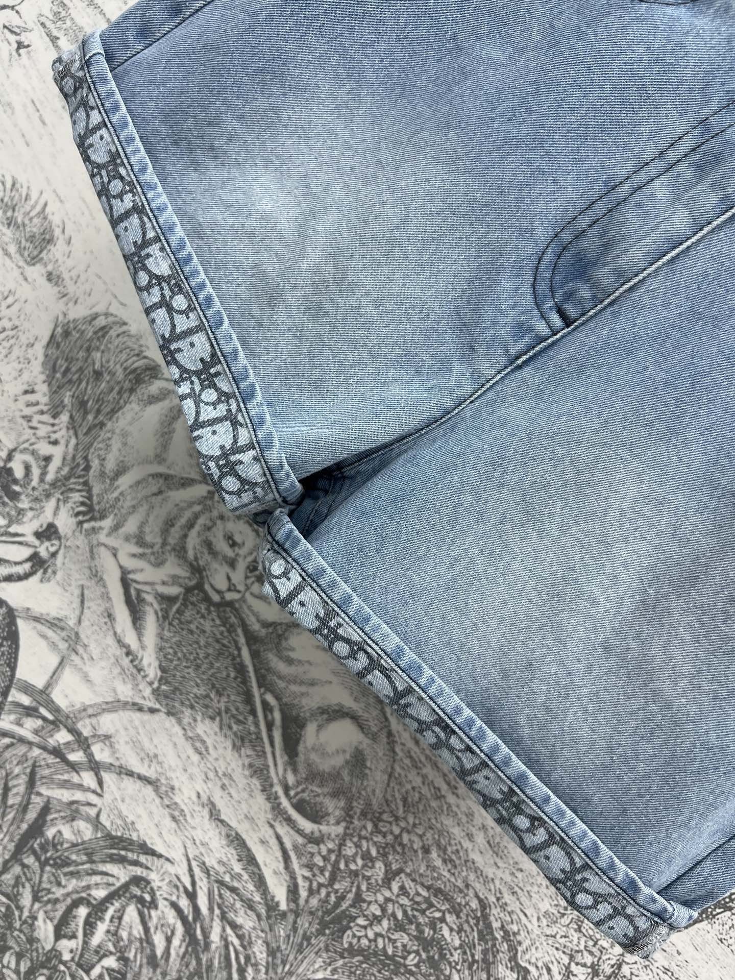 CD 25 Rolled Denim Short  Light Blue Cotton