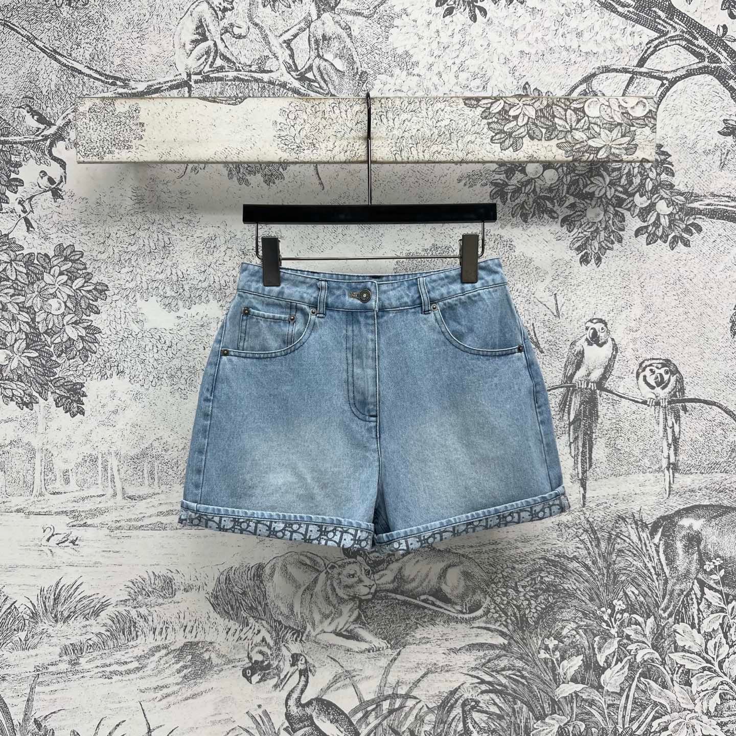 CD 25 Rolled Denim Short  Light Blue Cotton