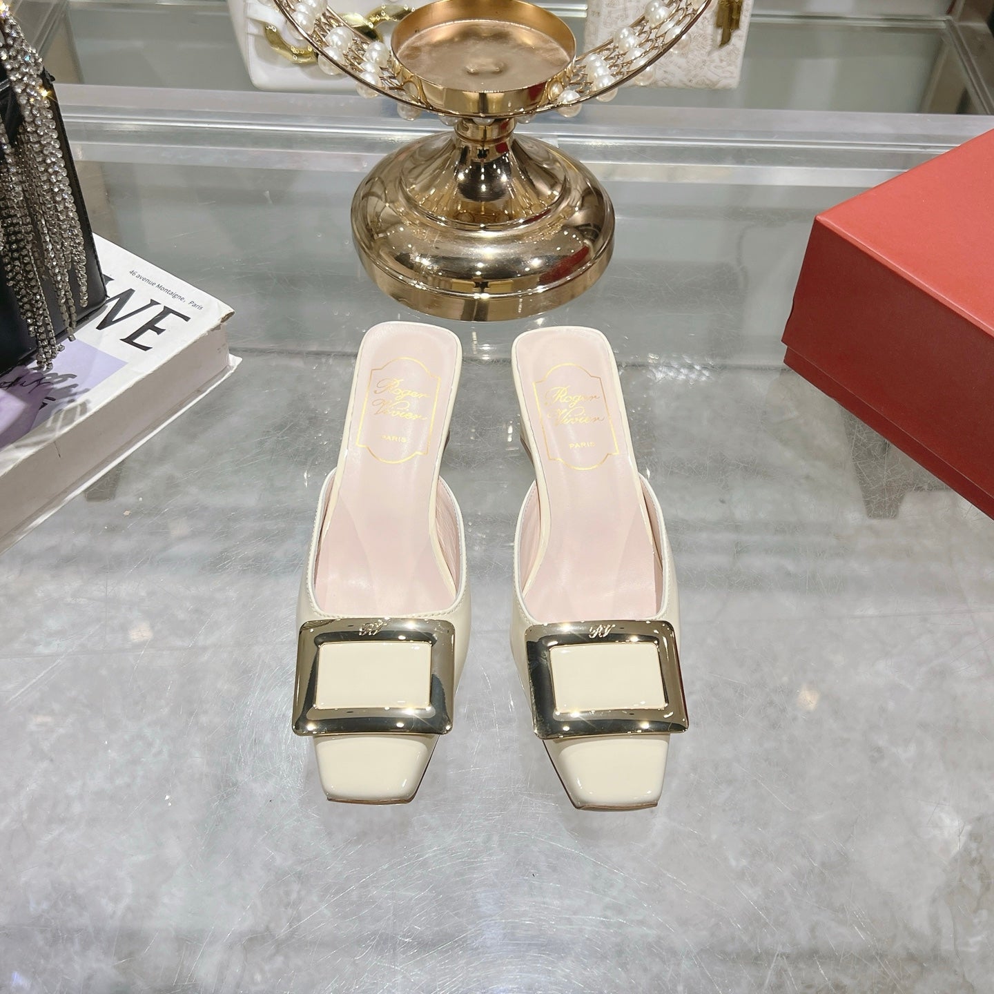 Viv 25 Mules Buckle Beige Patent Leather 235350