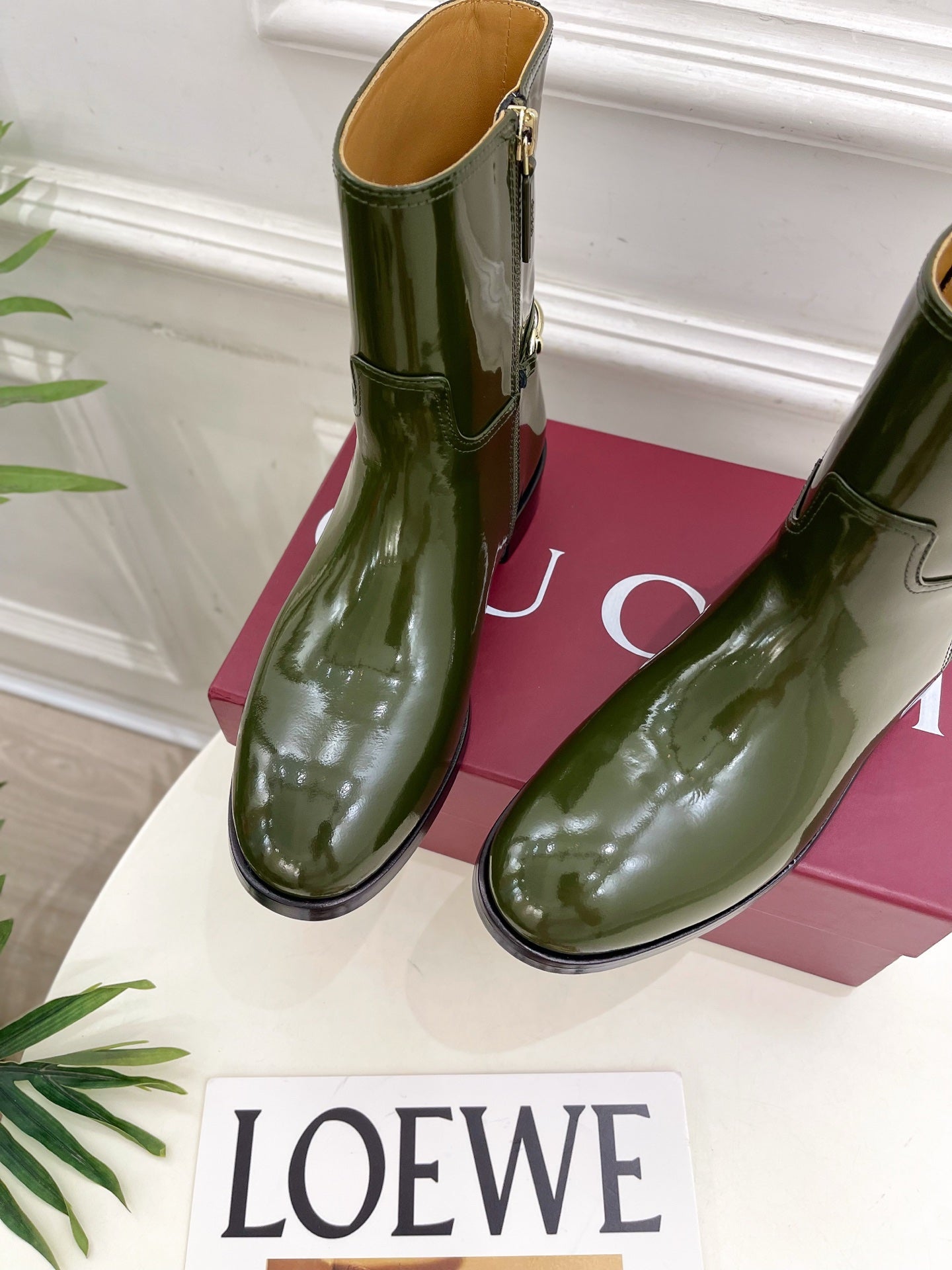 Gucci 25𝐬𝐬 horsebit  ankle boots dark olive green patent calfskin