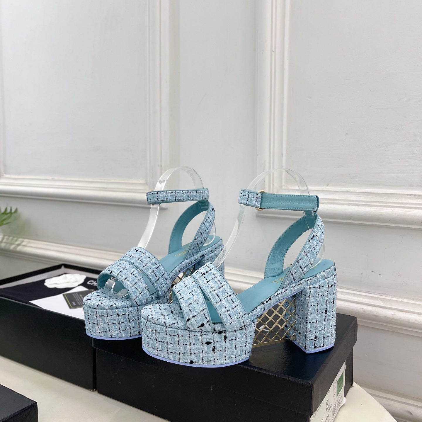 CC 26s HighHeeled Platform Sandals 85 Light Blue Tweed 631865
