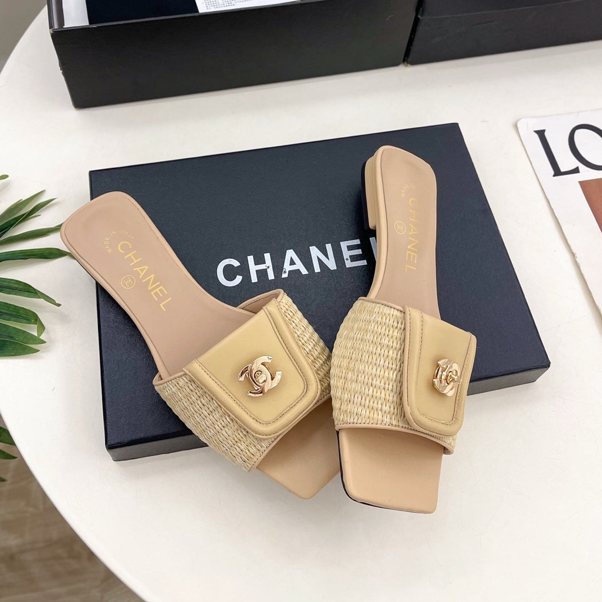 CC 2026 Mule Calfskin Raffia